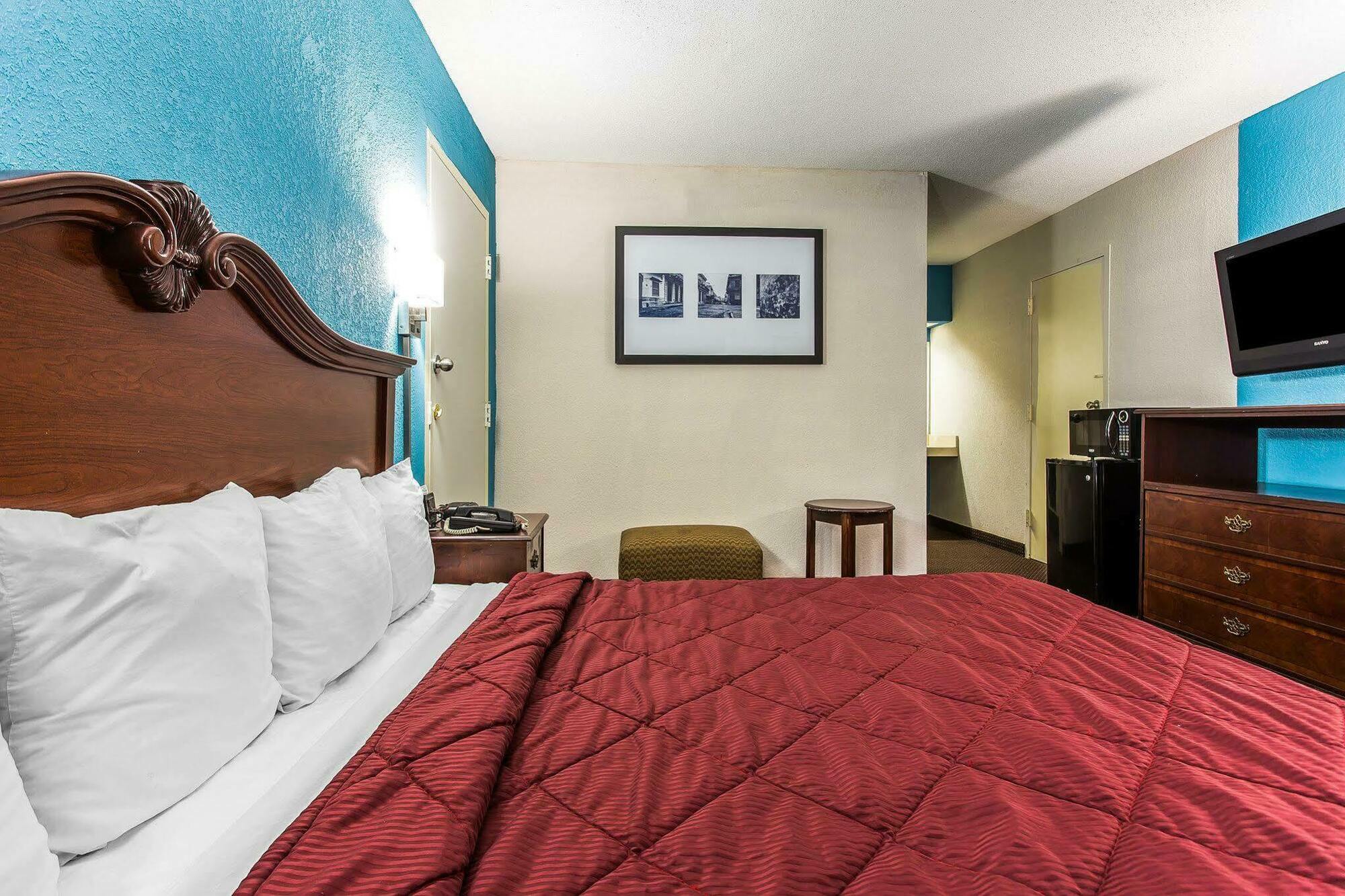 Econo Lodge Elizabeth City Eksteriør billede