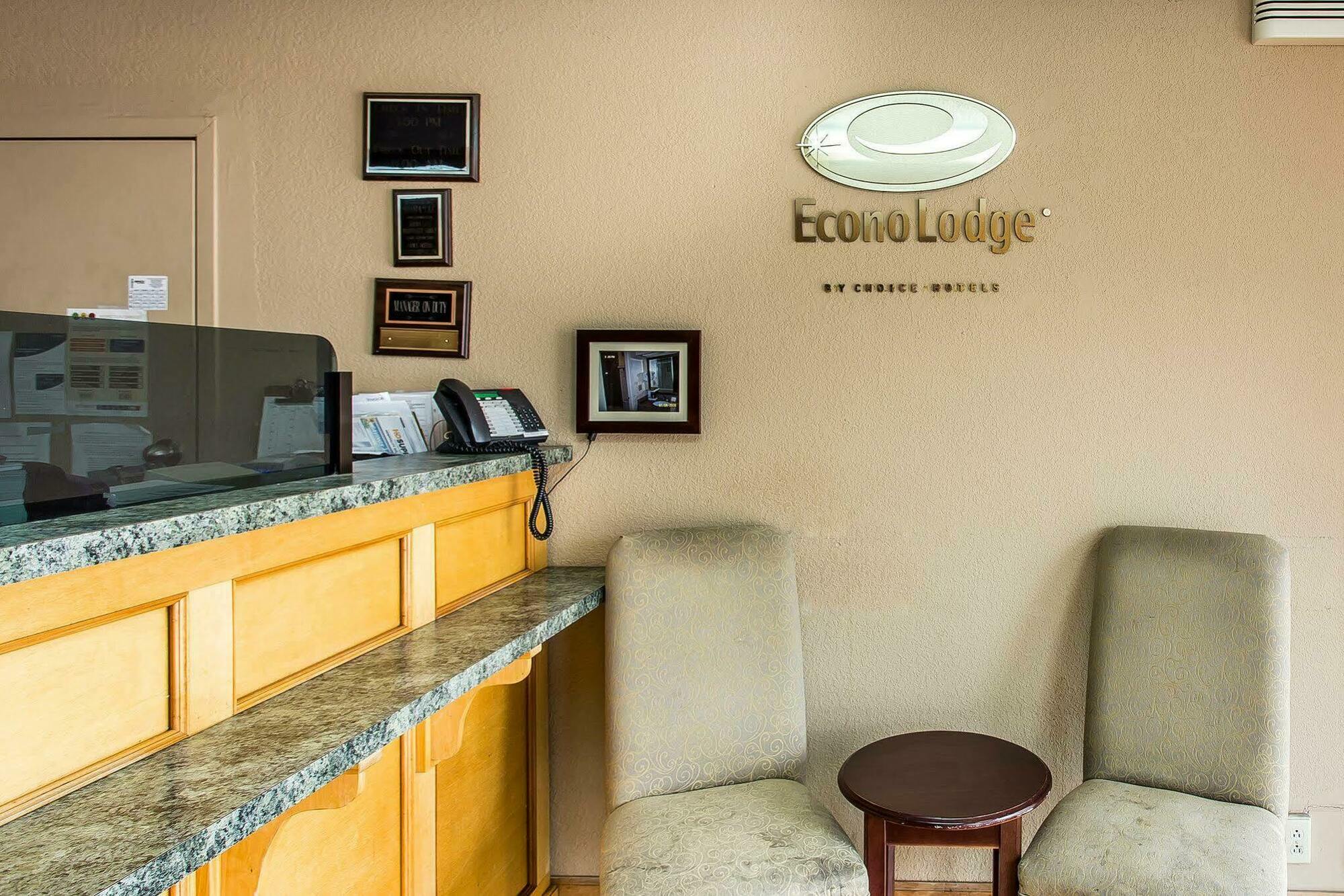 Econo Lodge Elizabeth City Eksteriør billede